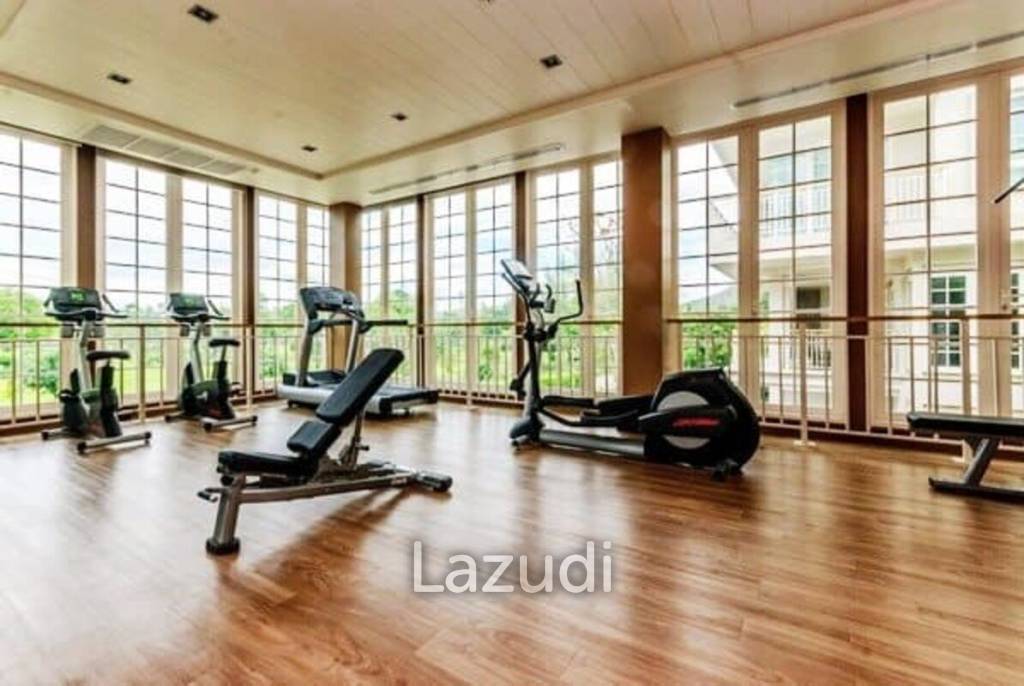Autumn : 2 Bedroom Condo On The Top Floor
