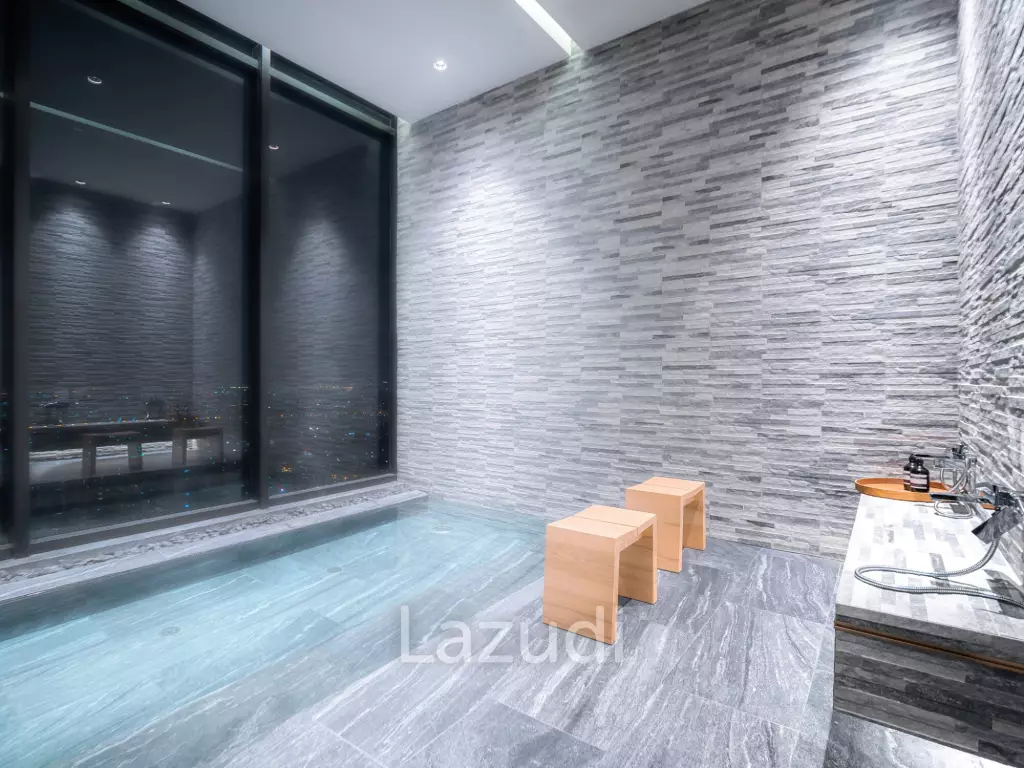 2 Bed 1 Bath 45 Sqm Condo For Sale in Bangkok