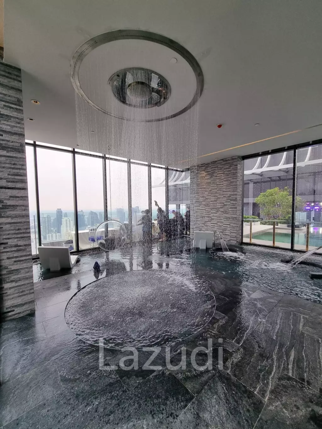 2 Bed 1 Bath 45 Sqm Condo For Sale in Bangkok