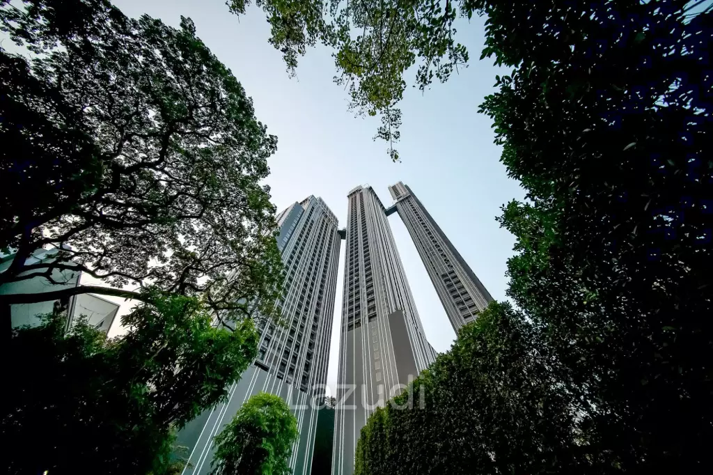 2 Bed 1 Bath 45 Sqm Condo For Sale in Bangkok