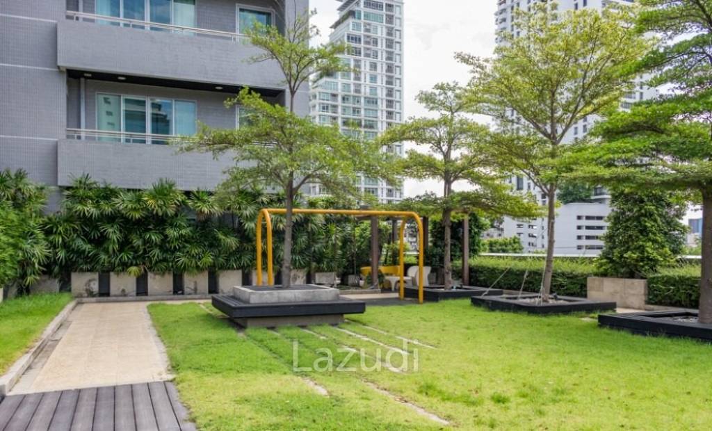 Park Thonglor Tower