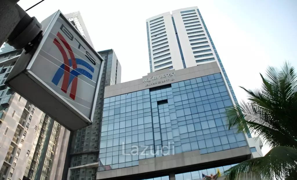 1 Bed 2 Bath 65 SQ.M Phayathai Plaza