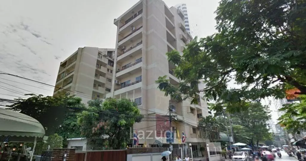 2 Bed 1 bath 68 SQ.M Prasanmit Condominium