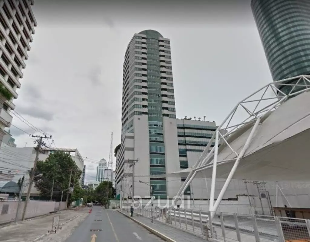 President Tower / Office For Rent / 20 SQM / BTS ChitLom / Bangkok