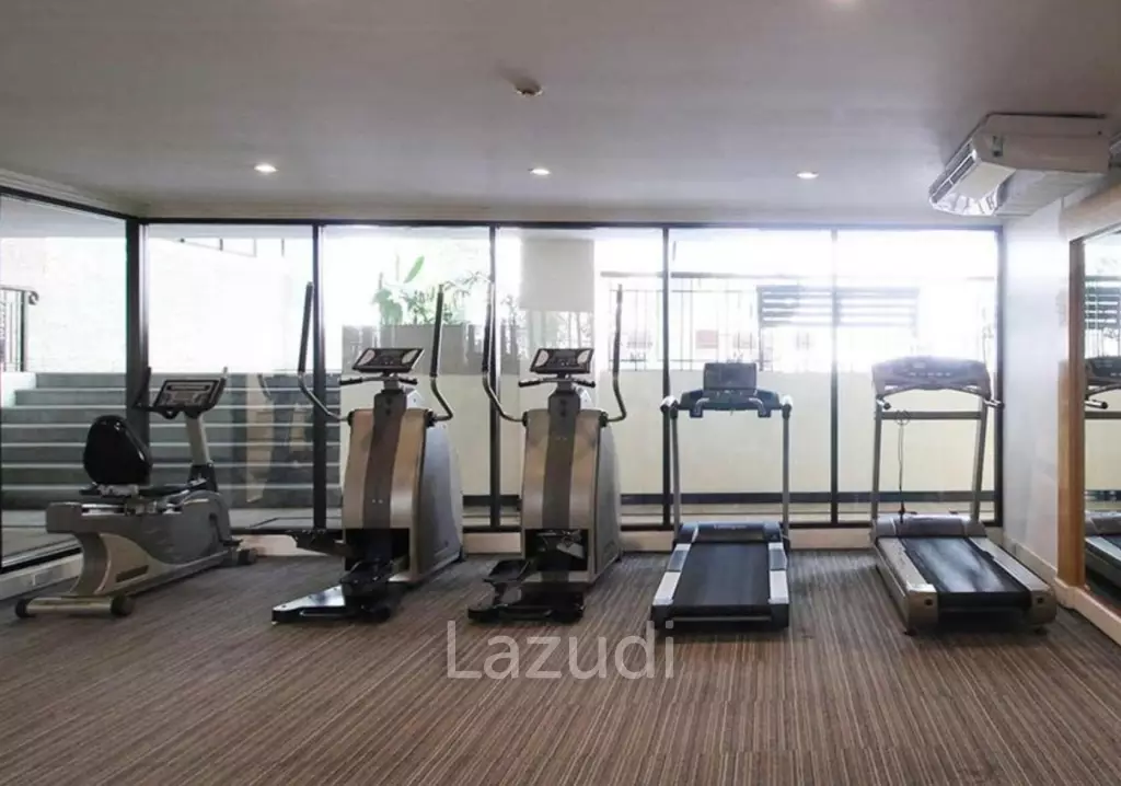 3 Bed 4 Bath 273 SQ.M Prime Mansion Promsri