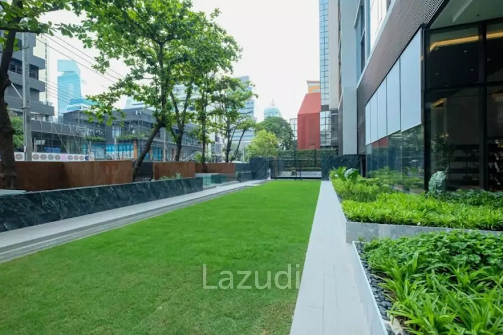 1 Bedroom 1 Bathrrom 45 SQ.M. at 28 Chidlom
