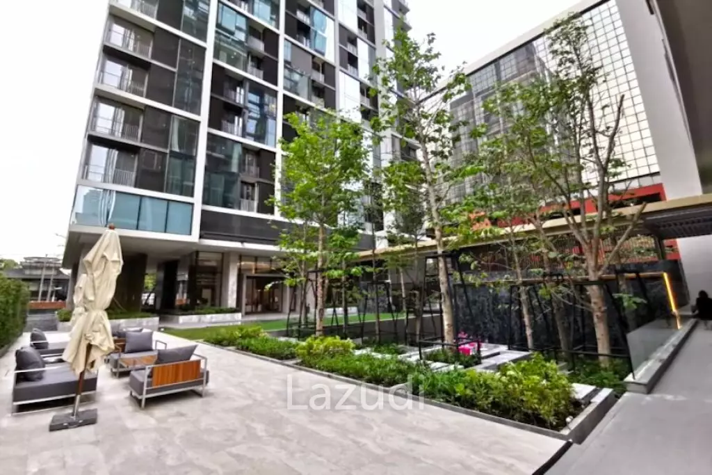 1 Bedroom 1 Bathrrom 45 SQ.M. at 28 Chidlom