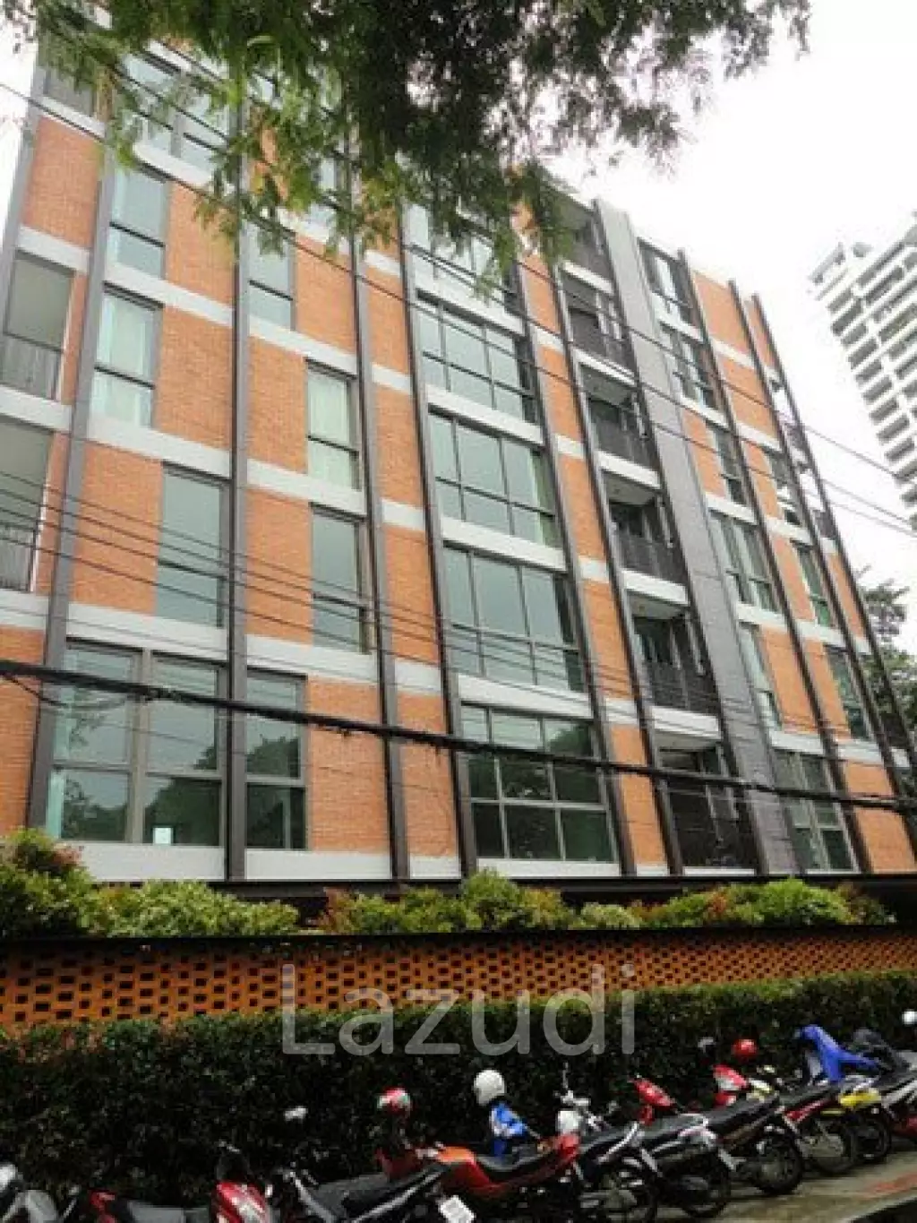 2 Bedroom 2 Bathroom 141 SQ.M Promphan 53