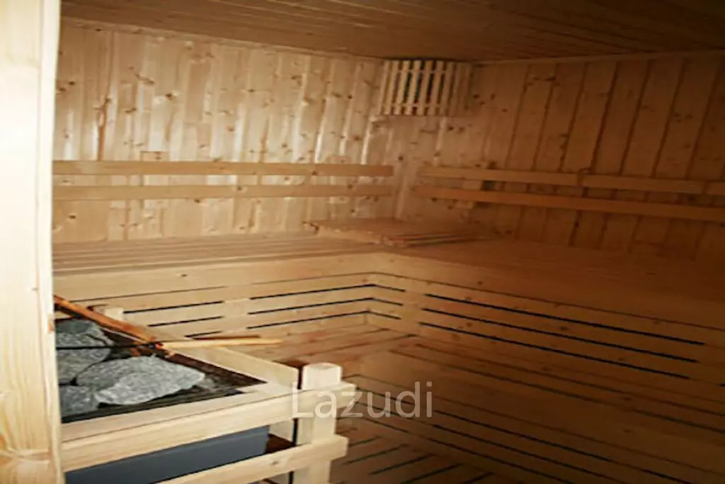 2 Bed 2 Bath 86 SQ.M. Q Langsuan Condo