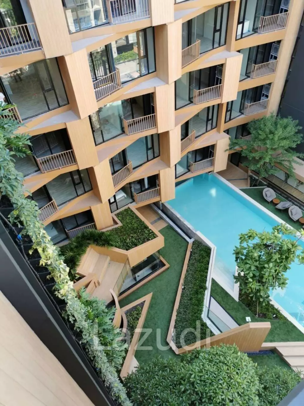 2 Bed 2 Bath 53 SQ.M Quintara Arte Sukhumvit 52