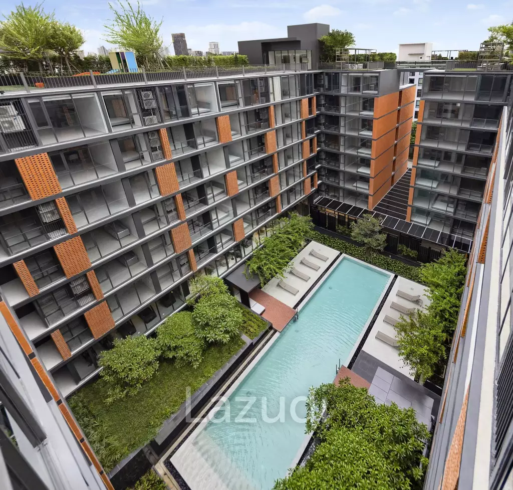 1 Bed 40 SQ.M. Quintara Treehaus Sukhumvit 42