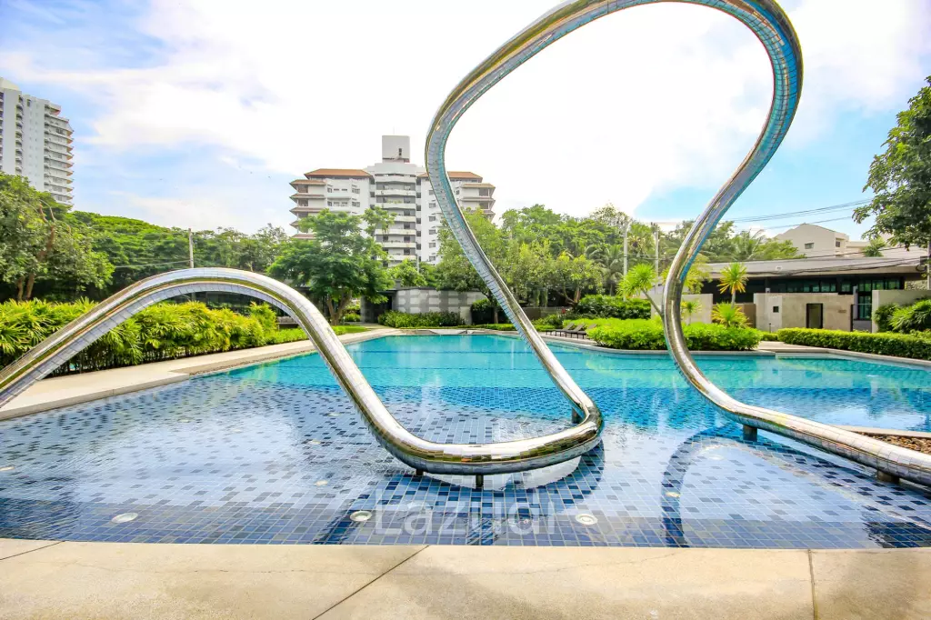 Rain: Brand New 1 Bedroom Condo