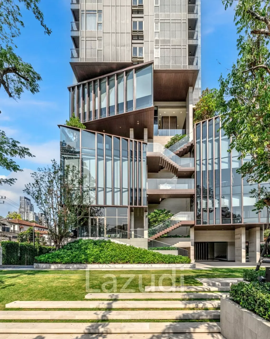 Luxurious 1-Bedroom Condo RHYTHM Ekkamai Estate