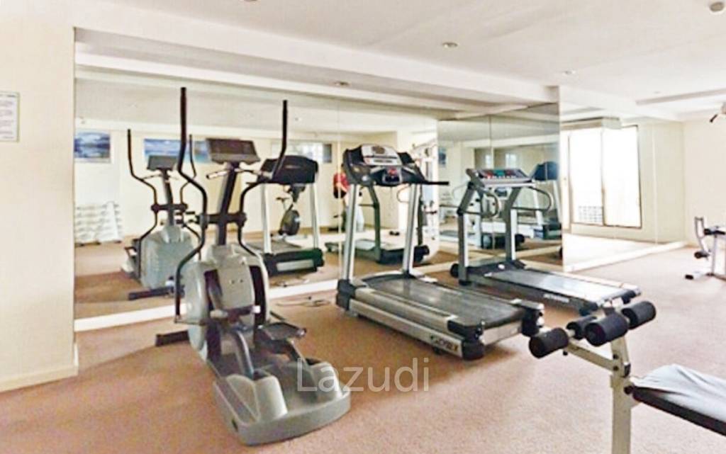 Royal Castle Sukhumvit