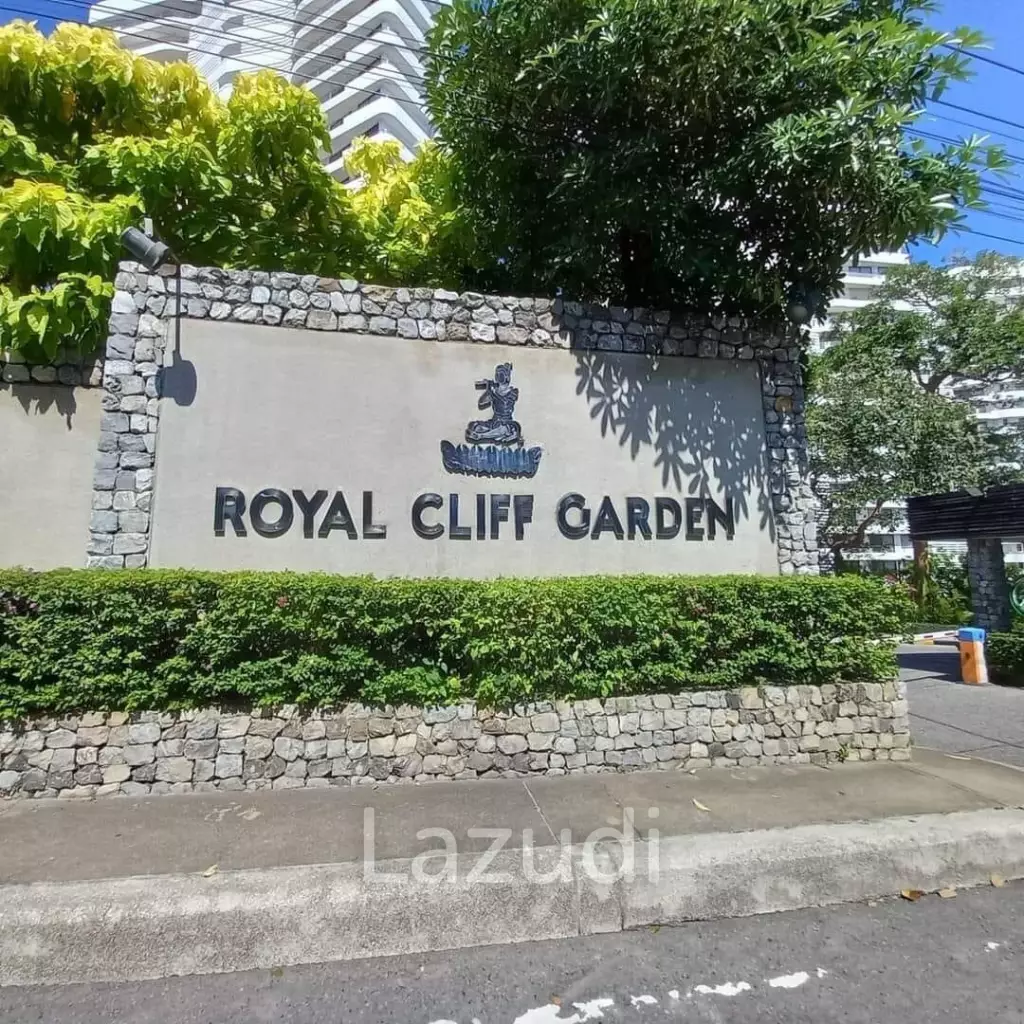 Grand Ocean Front Living at Royal Cliff Garden, Pratumnak