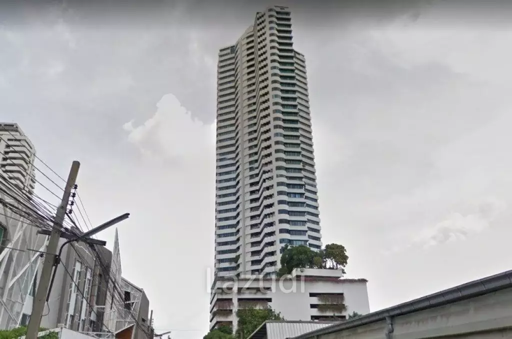 3 Bed 3 Bath 326 SQ.M Royal River Place