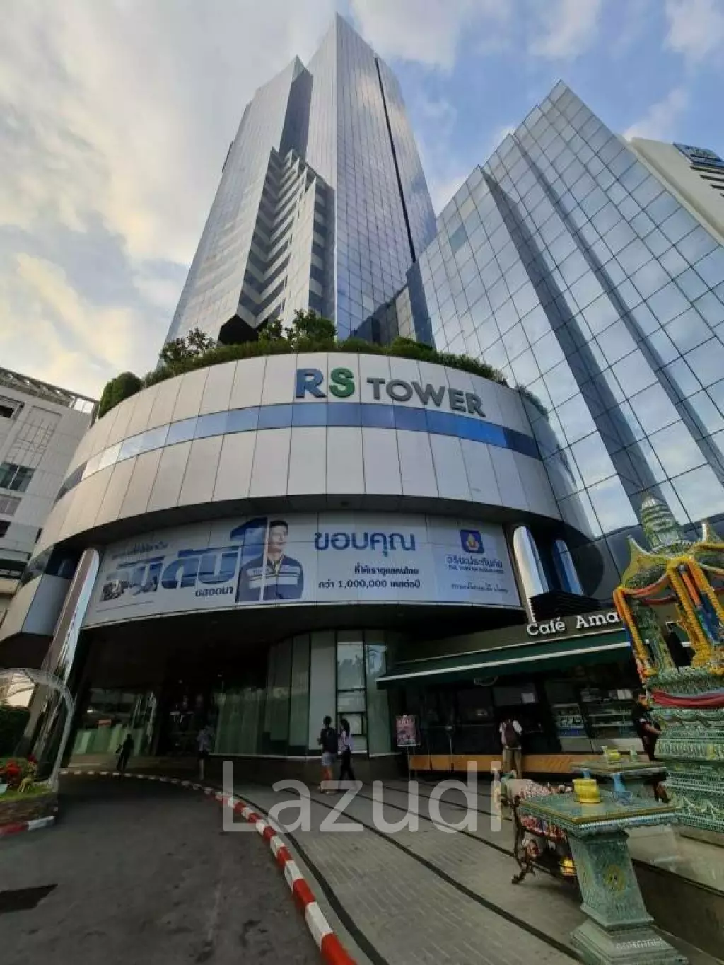 Fully Furnished office (upon request) in Huai Kwang