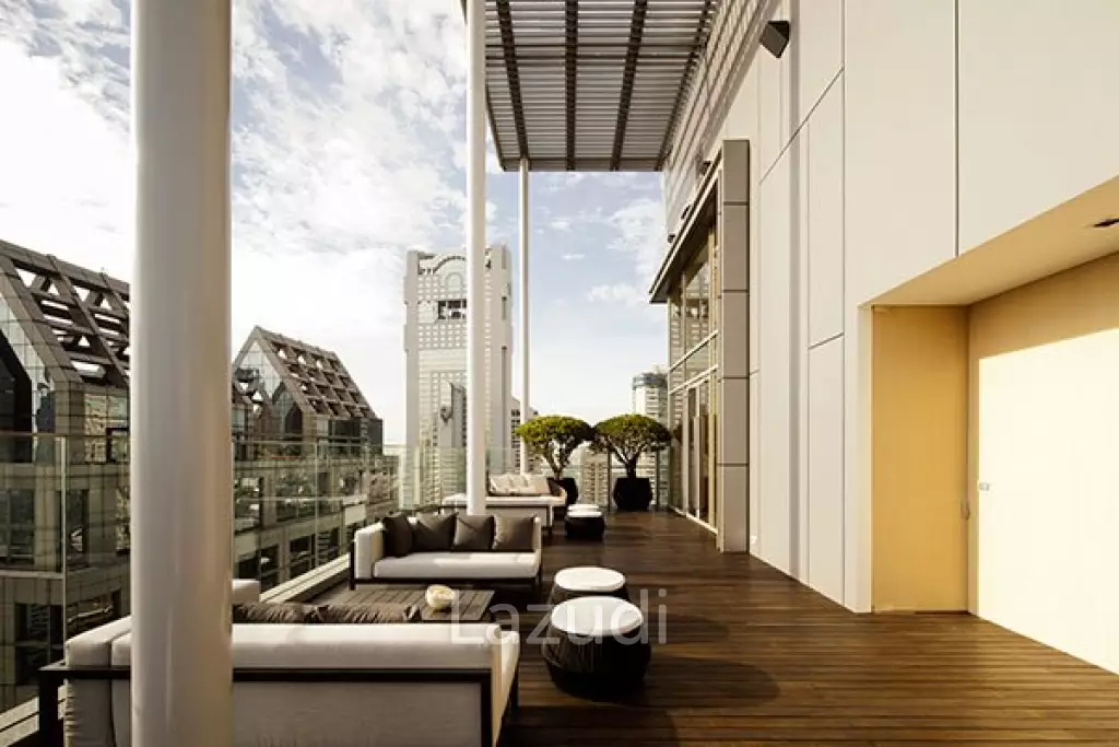 2 Bedroom 2 Bathroom 92 Sq.m Saladaeng Residences