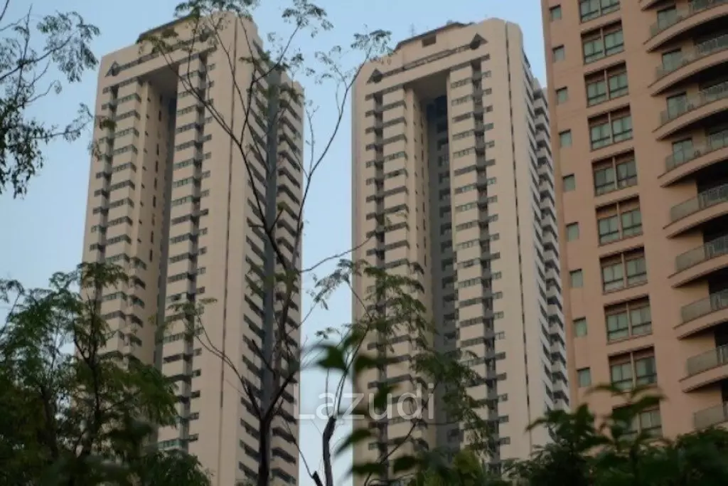 1 Bed 2 Bath 105 SQ.M Sathorn Gardens