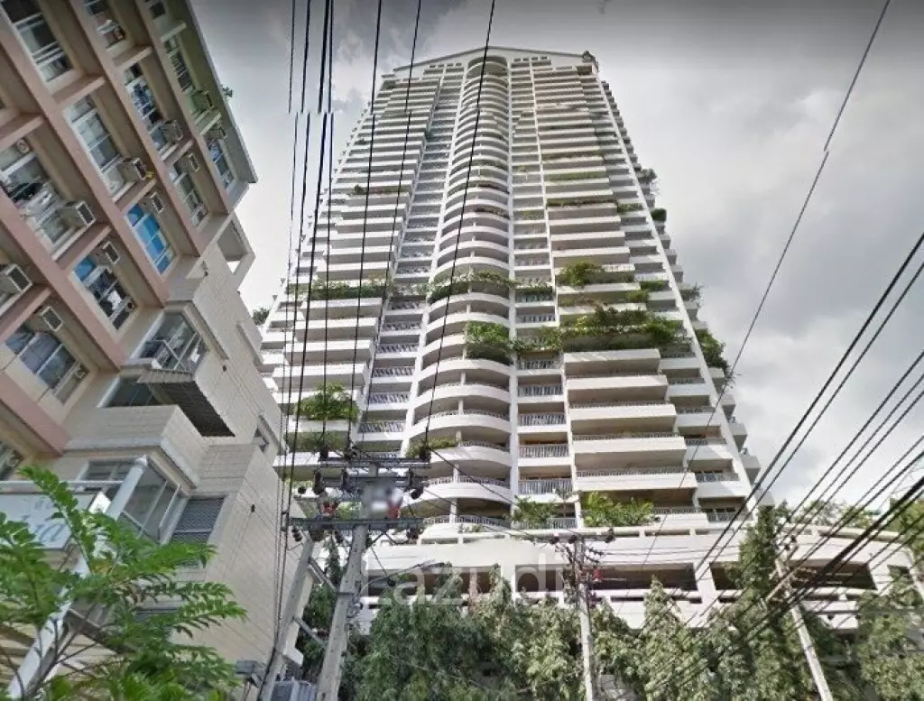 236 sqm condo at Sathorn Park Place Bangkok