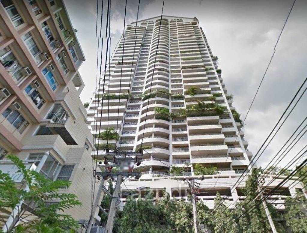 Sathorn Park Place