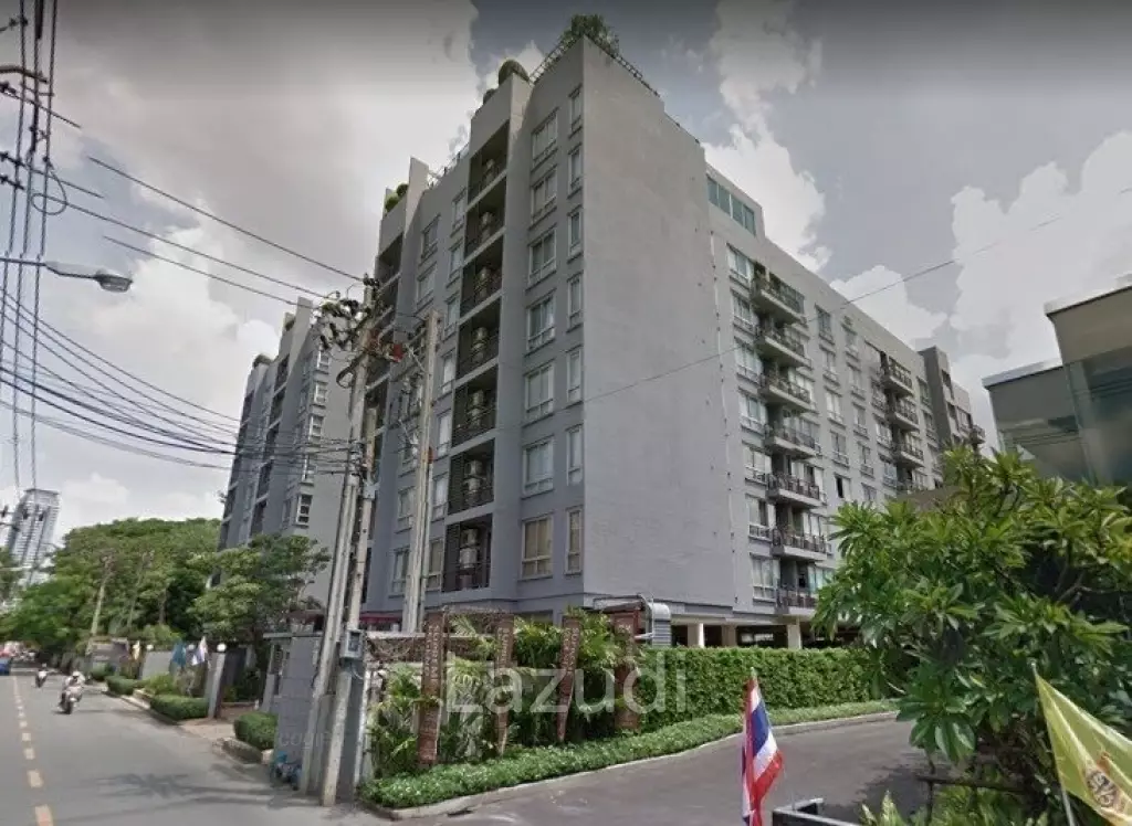 1 bedroom 1 bathroom Condo 54 sqm at Sathorn Plus On The Pond for sale