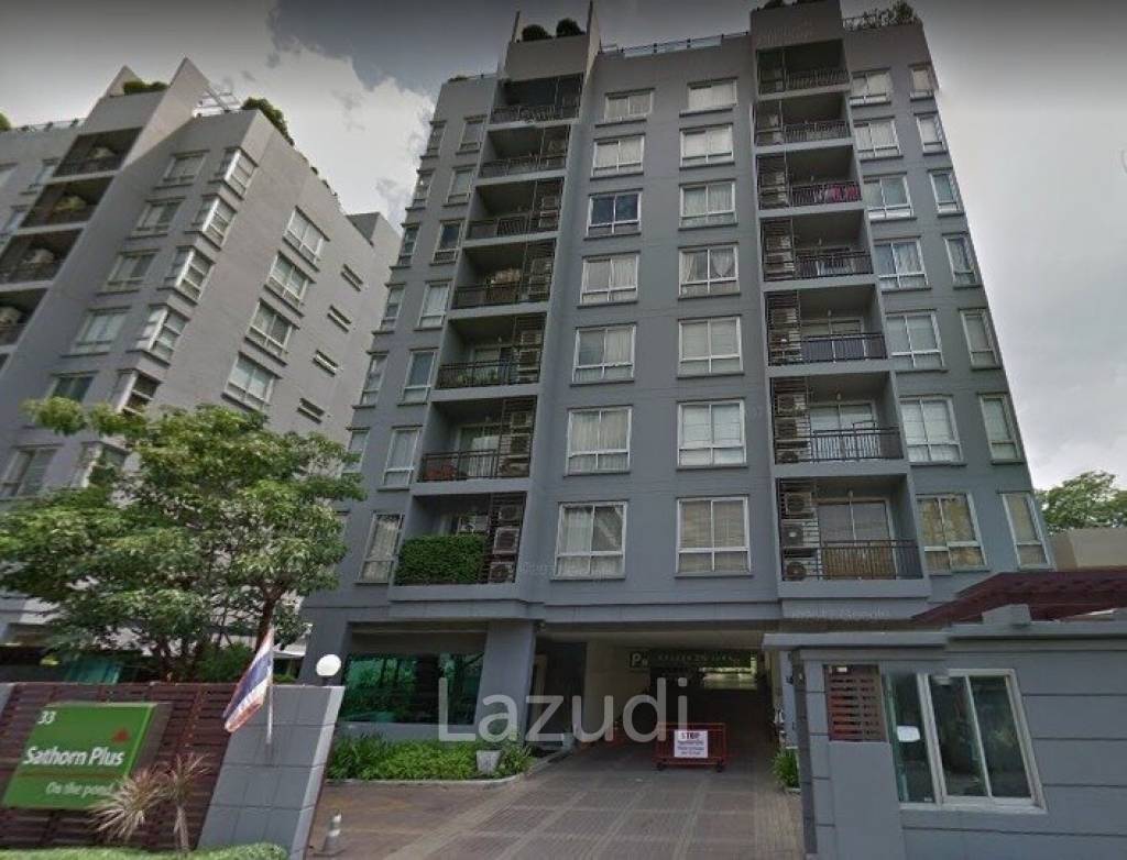 Sathorn Plus On The Pond