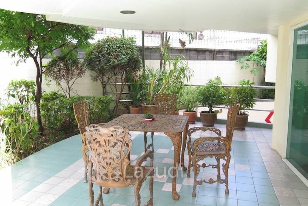 SCC Residence