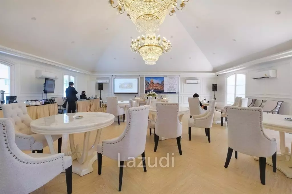 Rare Pool Access 1-Bed at Seven Seas Cote d'Azur