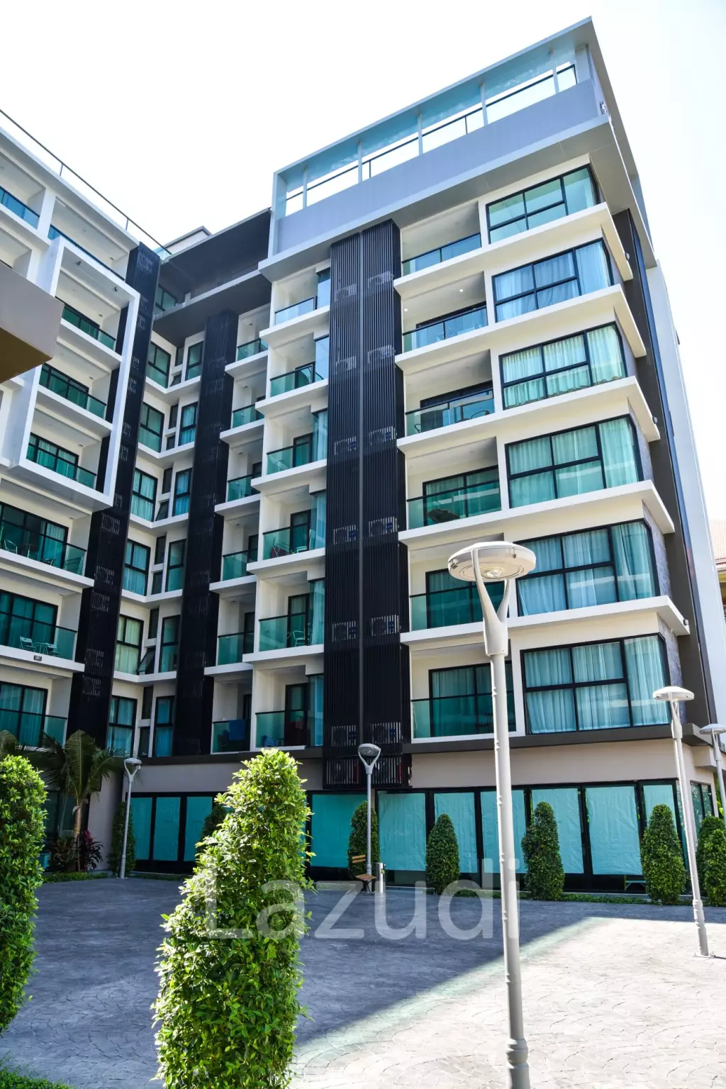2-Bedroom Condo for Rent Siam Oriental Plaza, Pratumnak Hill
