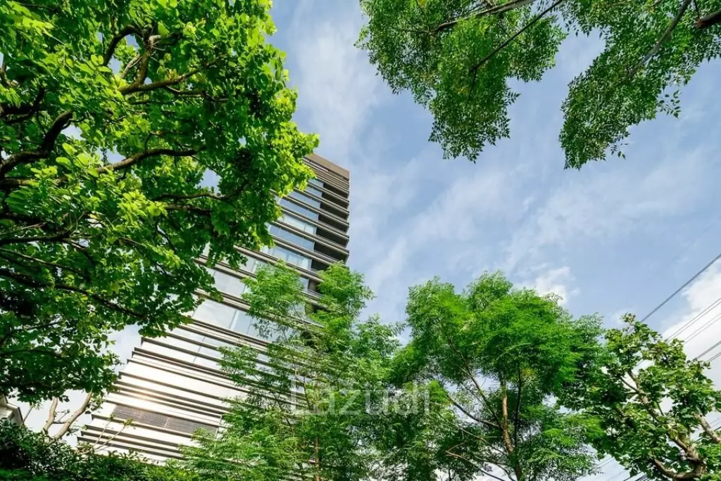 1 Bed 1 Bath 87 SQ.M Sindhorn Tonson