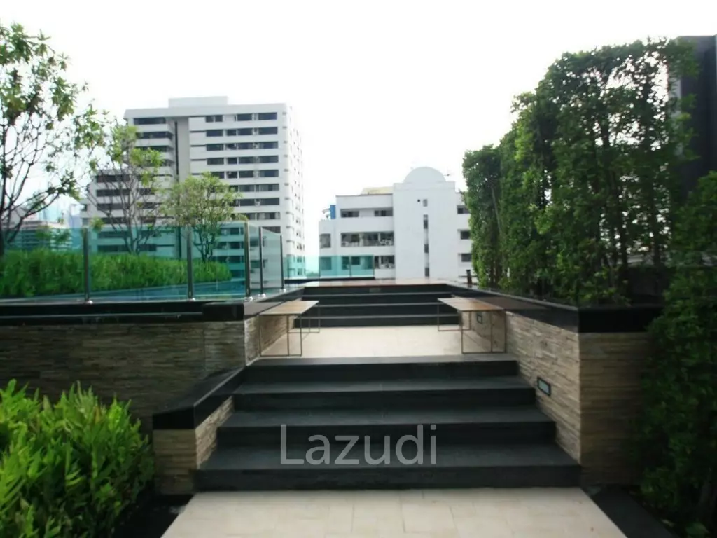 55 SQM 1 Bed 1 Bath Condo For Rent in Siri On 8