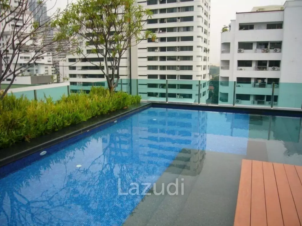 55 SQM 1 Bed 1 Bath Condo For Rent in Siri On 8