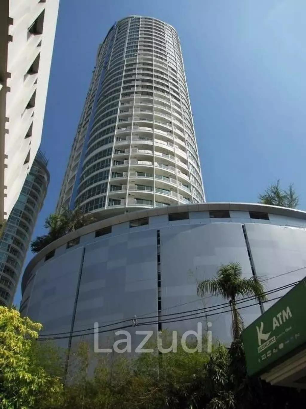 2 Bed 1 Bath 60 SQ.M Sky Walk Condominium