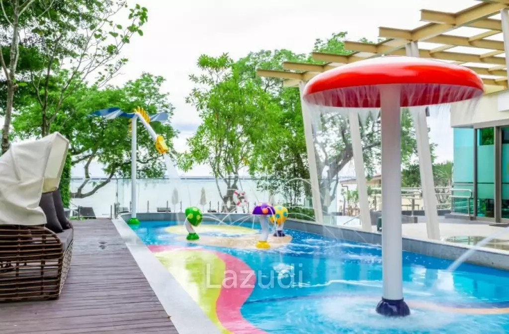 Sonrisa Condo, Sea View room