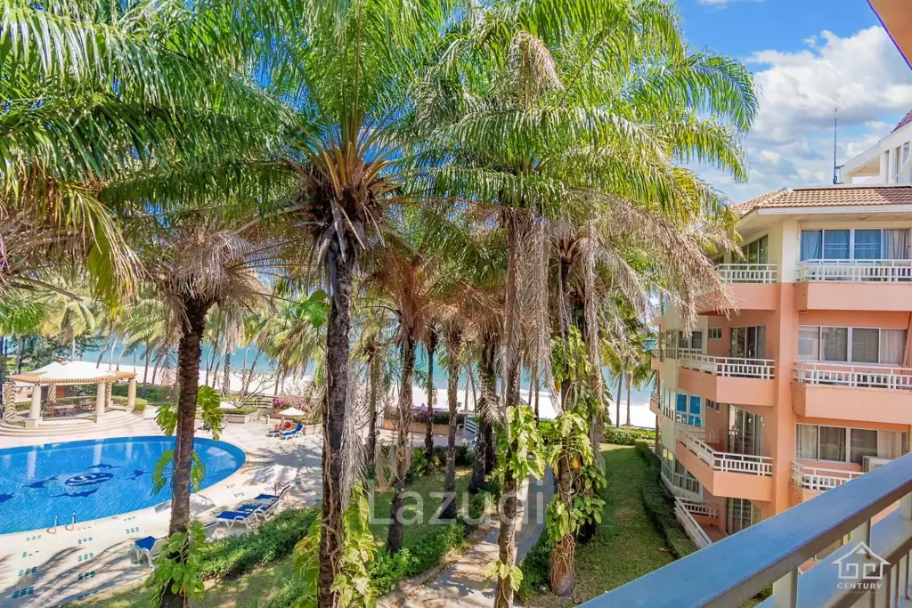 SPRINGFIELD BEACH CONDO : 2 bed beachfront condo with great views