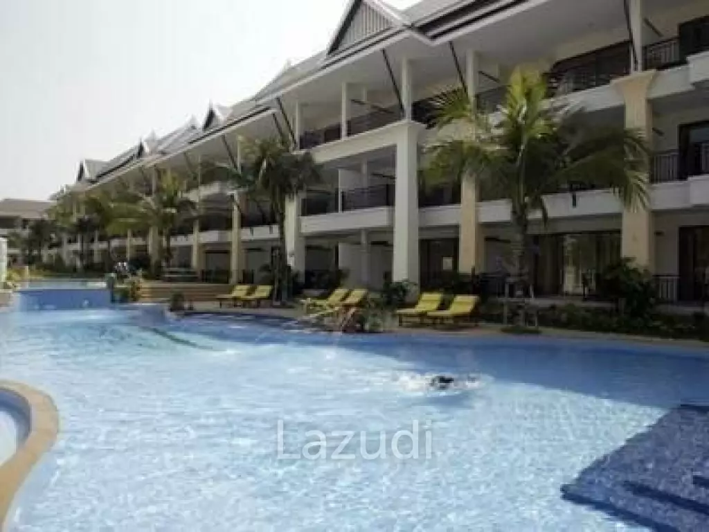 4 Beds 2 Baths 180 SQ.M. Sunrise Beach Resort and Residence