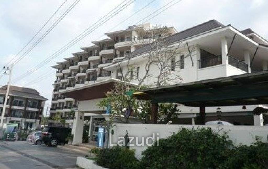 4 Beds 2 Baths 180 SQ.M. Sunrise Beach Resort and Residence