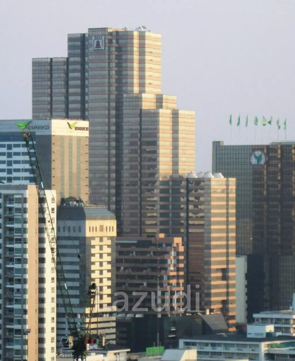 Prime Office Space for Rent: Spacious 345 sqm at Phaholyothin Place