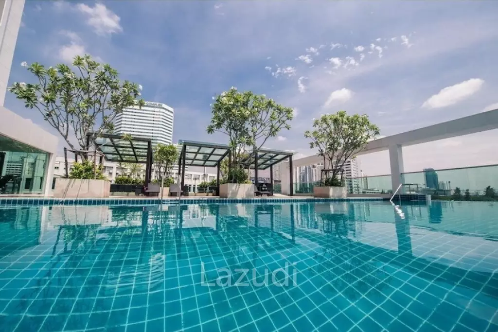 1 Bed 1 Bath 41 SQ.M T.C. Green Condominium