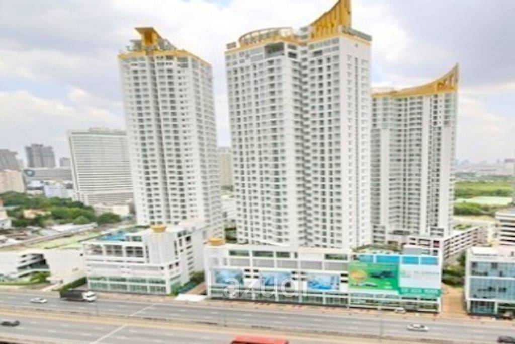 T.C. Green Condominium