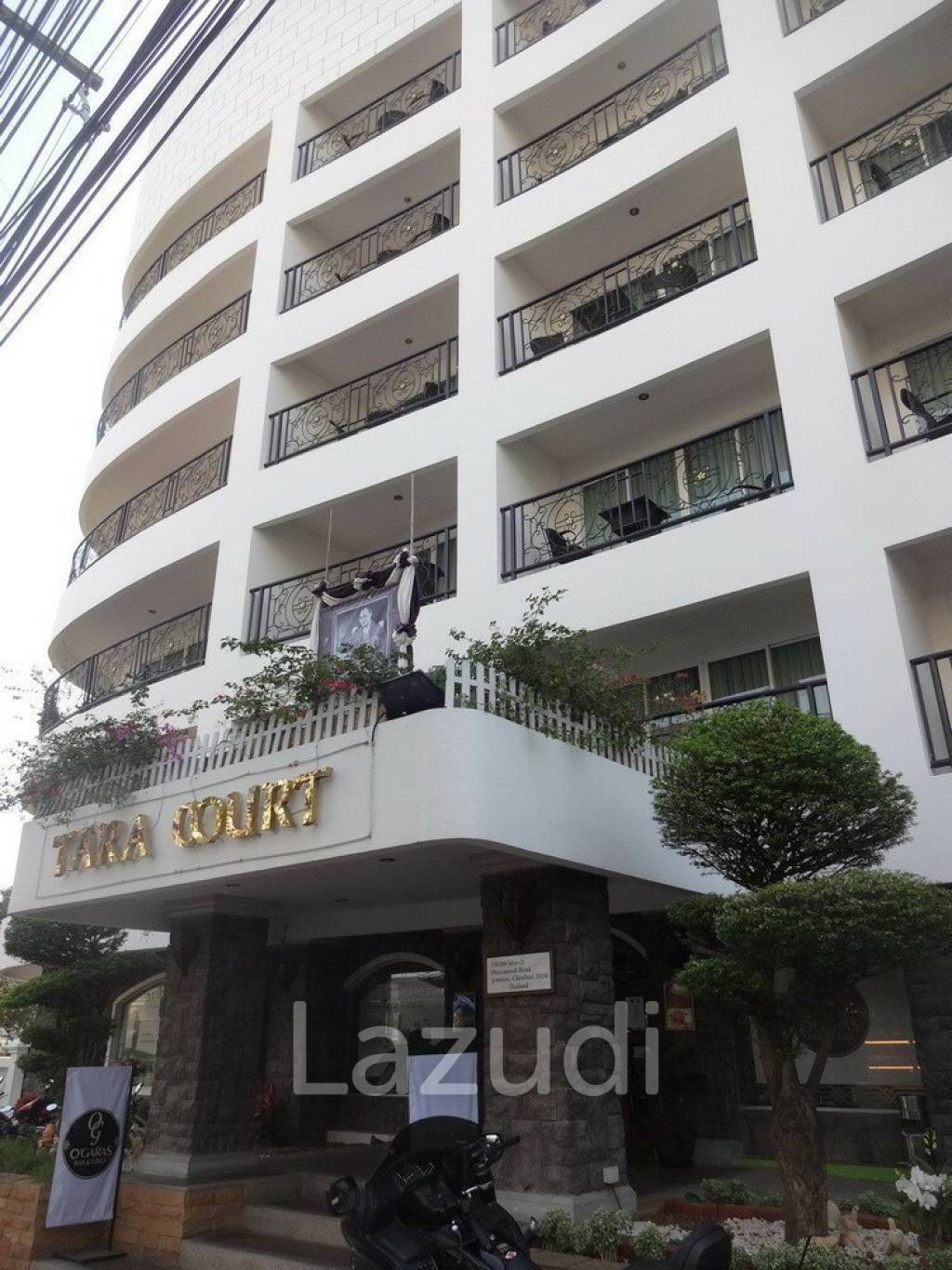 Tara Court