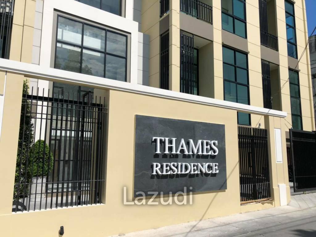Thames Residence