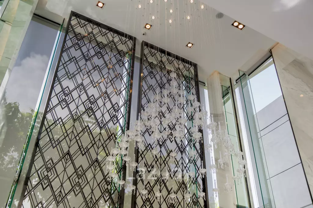 2 Bed 2 Bath 67.45 SQ.M. The Address Siam-Ratchathewi