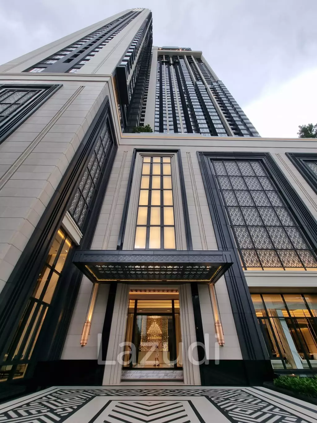 2 Bed 2 Bath 67.45 SQ.M. The Address Siam-Ratchathewi