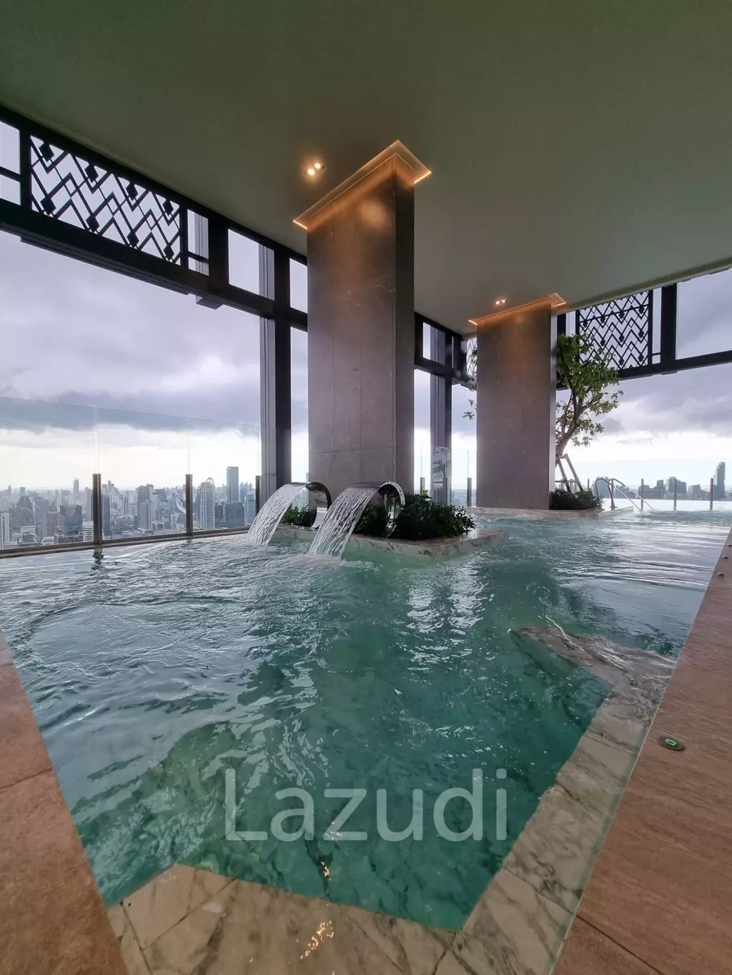 2 Bed 2 Bath 67.45 SQ.M. The Address Siam-Ratchathewi
