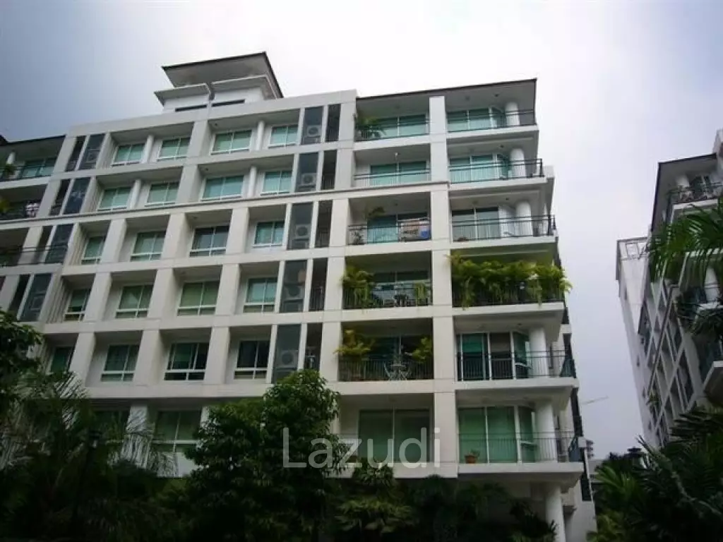 3 Bed 2 Bath 108 SQ.M The Bangkok Thanon Sub