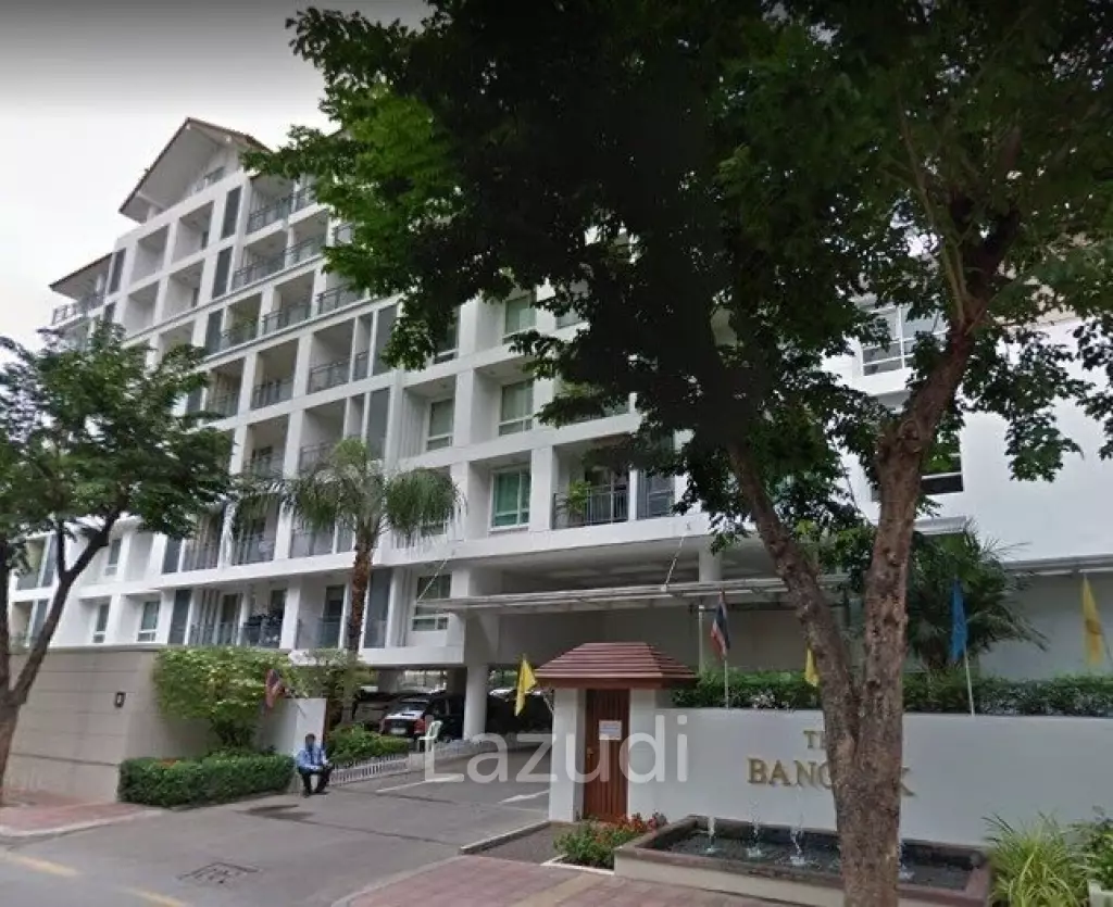 3 Bed 2 Bath 108 SQ.M The Bangkok Thanon Sub