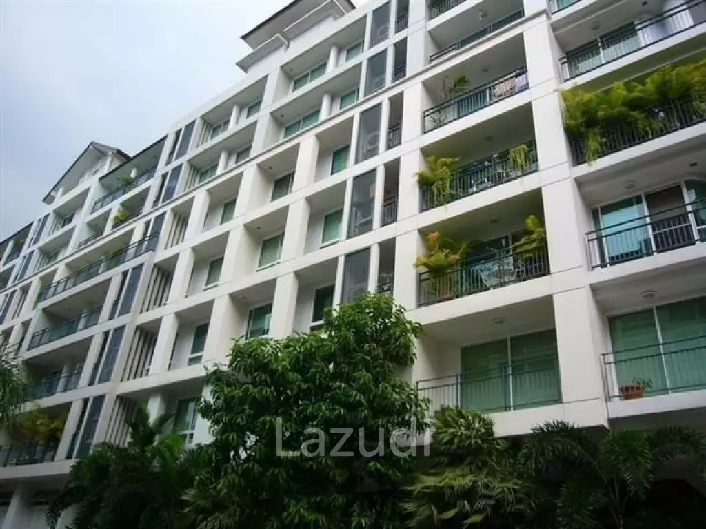 3 Bed 2 Bath 108 SQ.M The Bangkok Thanon Sub