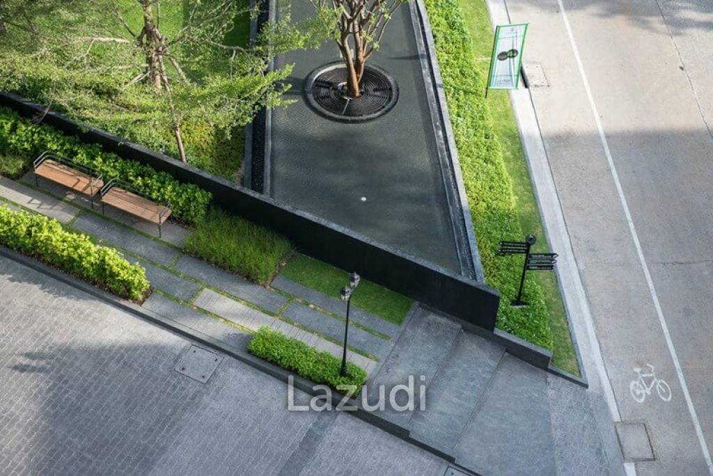 1 Bedroom 1 Bathroom 30 Sq.m The Base Park West